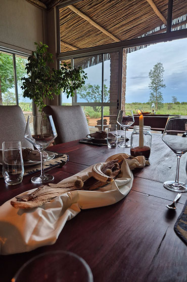 Gastfreundschaft auf der Ombakata Farm Lodge in Namibia – herzliches Willkommen und Safari‑Erlebnis